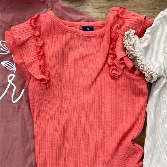 Floral and Ruffle Girls Tops Bundle - Picture 9 of 10